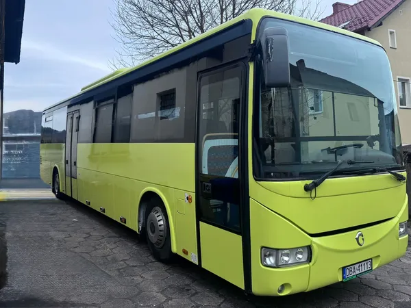 Autobus IRISBUS Crossway — widok z przodu